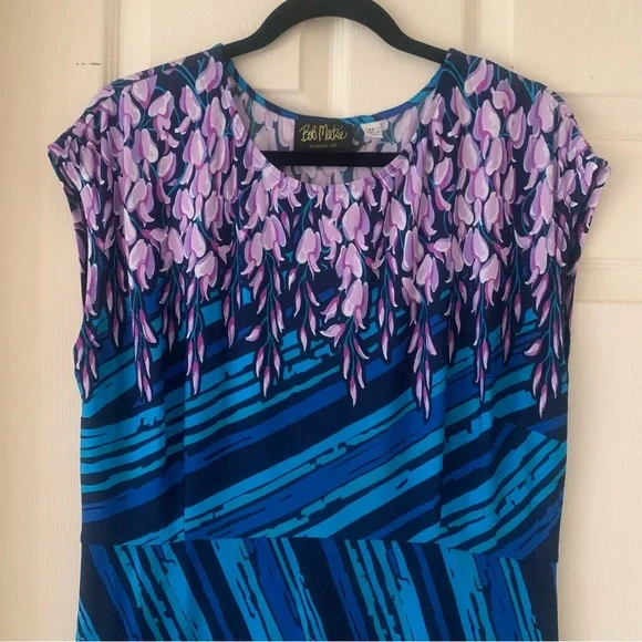 Final✨Bob Mackie Wearable Art Dress - Picture 3 of 11